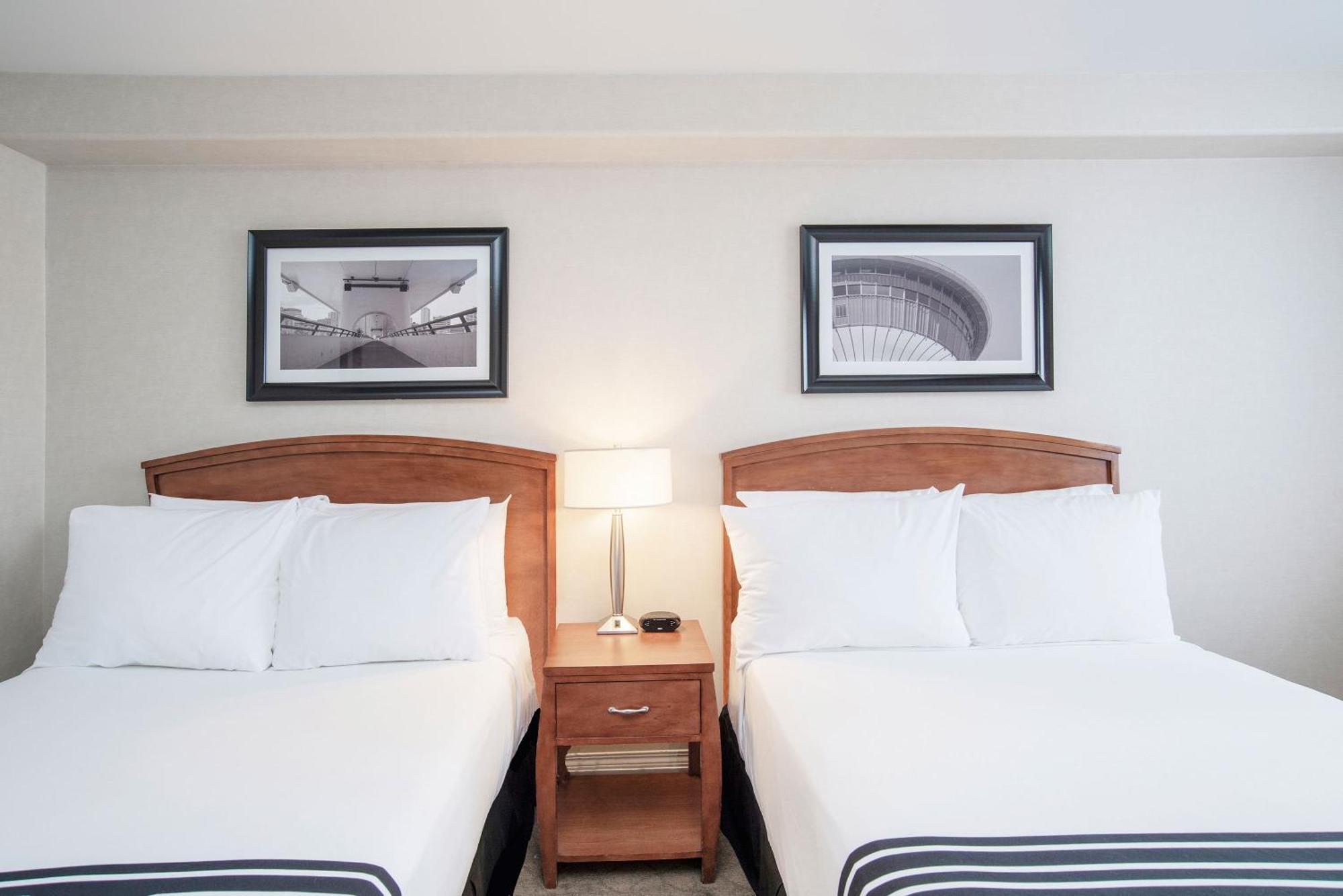 Hotel Sandman & West Calgary